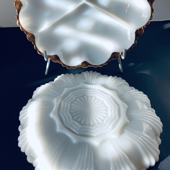 Vintage Milk Glass Divided Dishes with Gold Trim - Picture 4 of 4